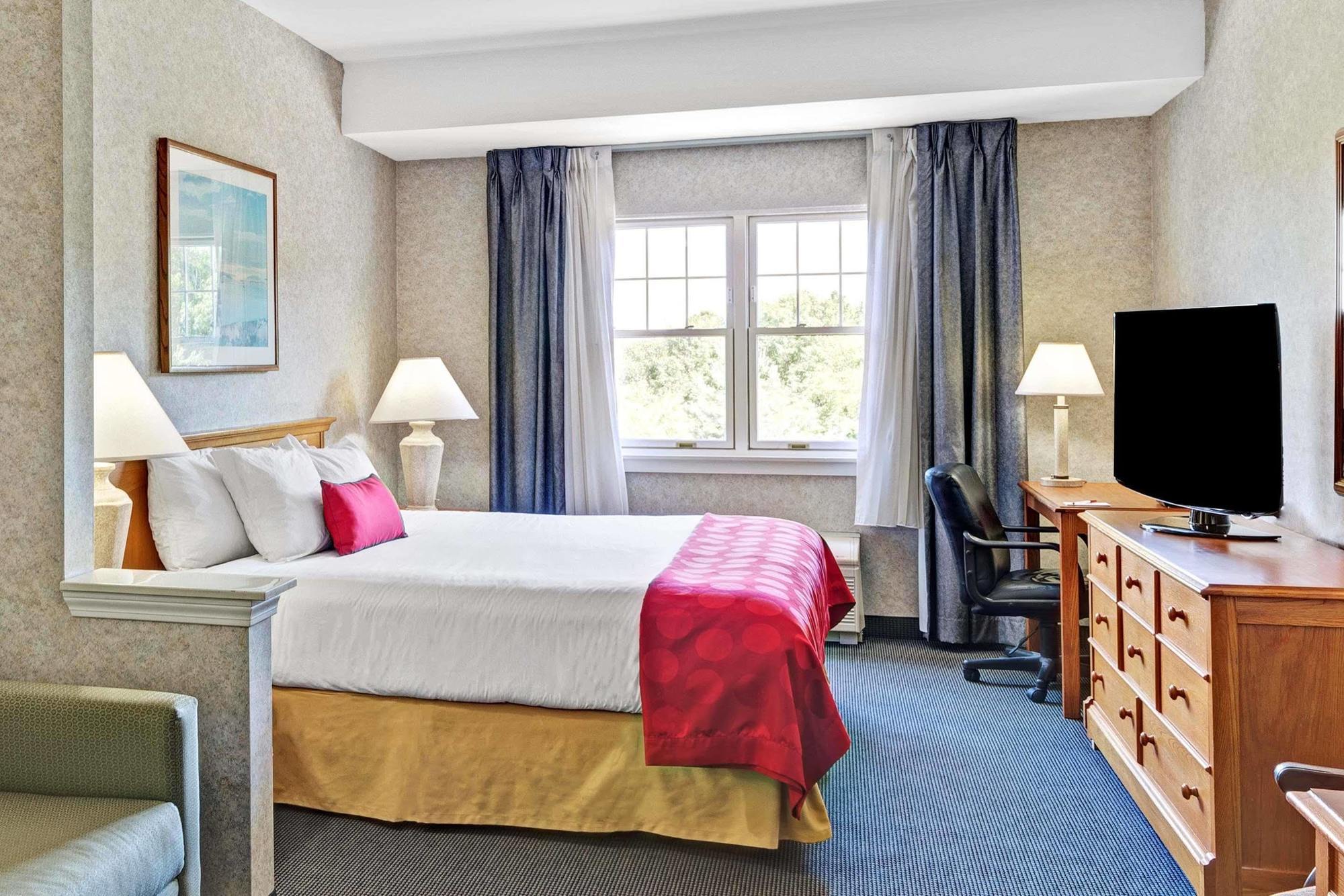 Ramada By Wyndham Saco/Old Orchard Beach Area Exteriör bild